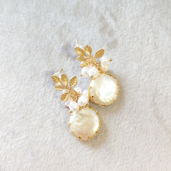 🔥LAST 1🔥FRESHWATER BAROQUE PEARL EARRINGS - Picture 3 of 8